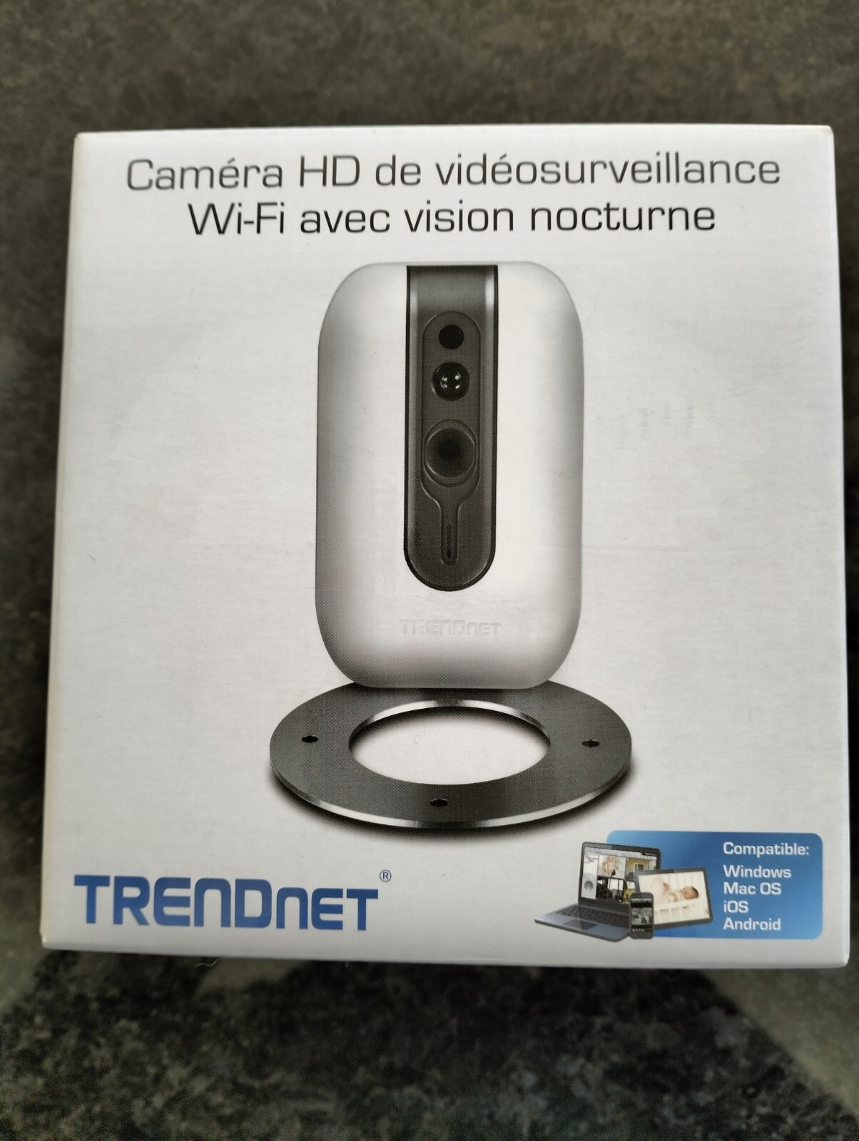 TRENDnet IP762IC Caméra de surveillance réseau Wi-Fi HD 720p blanche pour intérieur