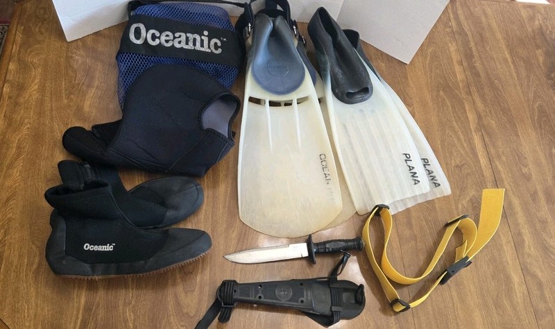 Lot Of Scuba Diving Dive Gear, Knife, Belt, Fins, Hood, Boots And Bag