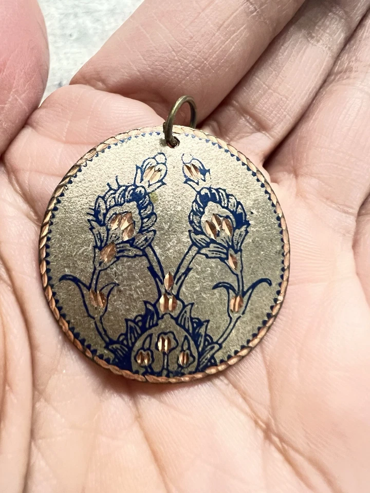 Diamond Cut Pendant For Necklace With Copper Blue Enamel Flowers- Vintage Estate - Image 3 of 4