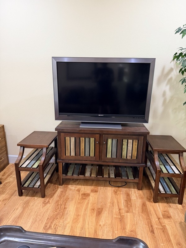 Ashley Mestler Wood TV Stand/Console with 2 matching end tables