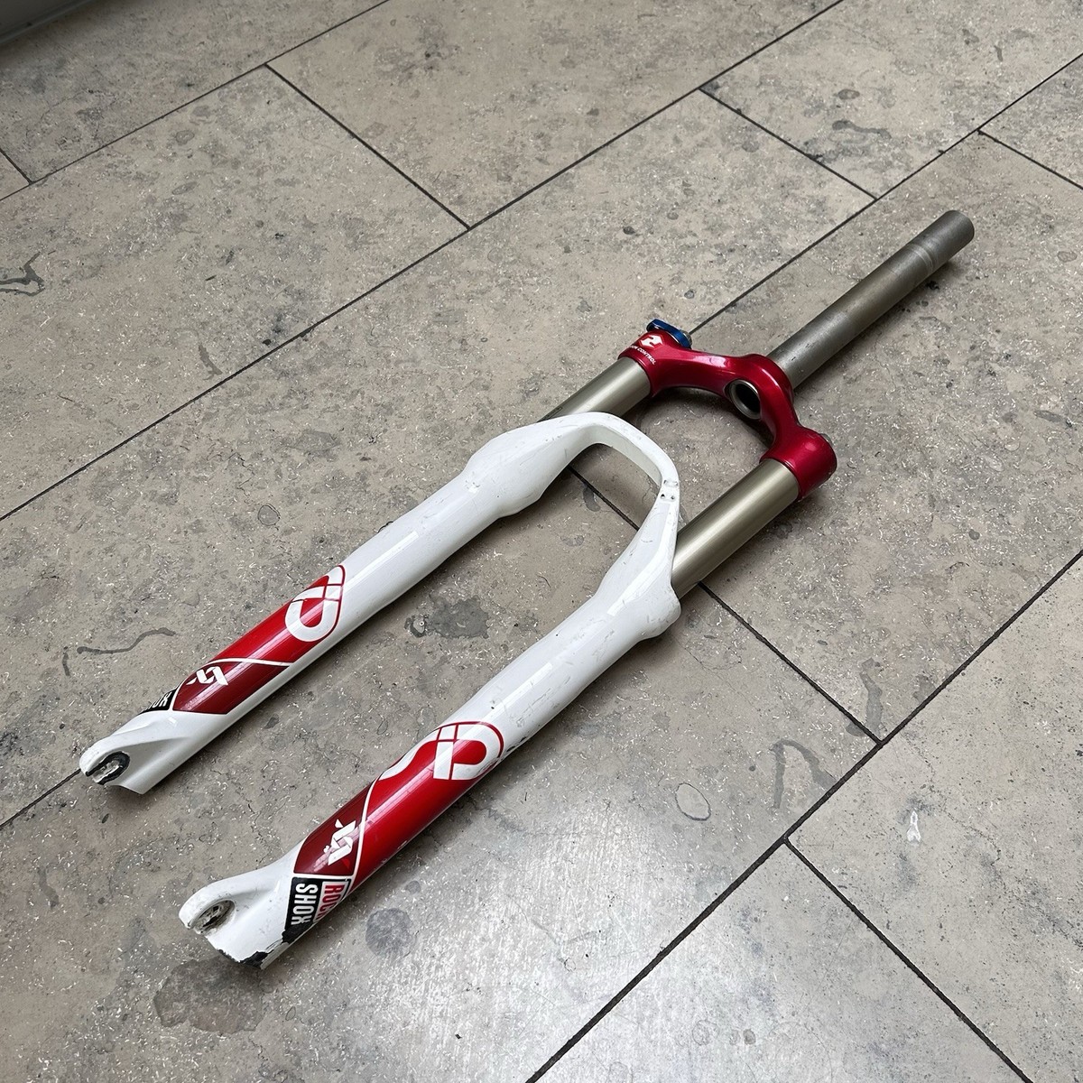 Rockshox Sid XX 26” Wheel 100mm Travel Suspension Forks White Mountain Bike  MTB