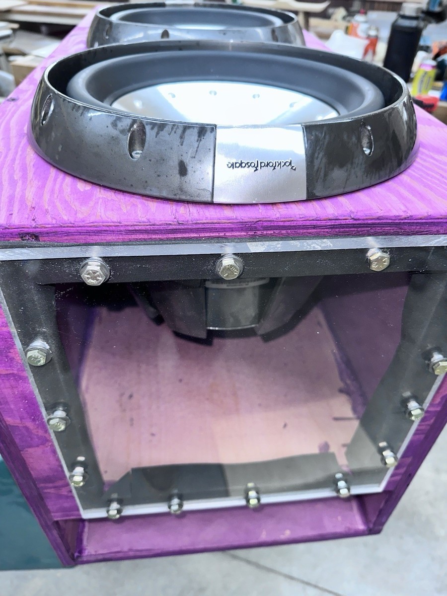 Super LOUD Rockford Fosgate T1 12” Subwoofers W/ Custom Box w/ Big