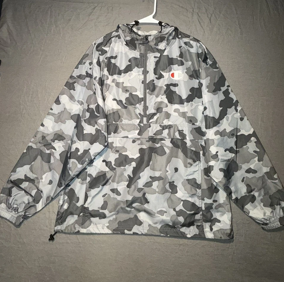 Champion Camouflage Quarter Zip Pullover, Windbreaker mens Size Large ￼