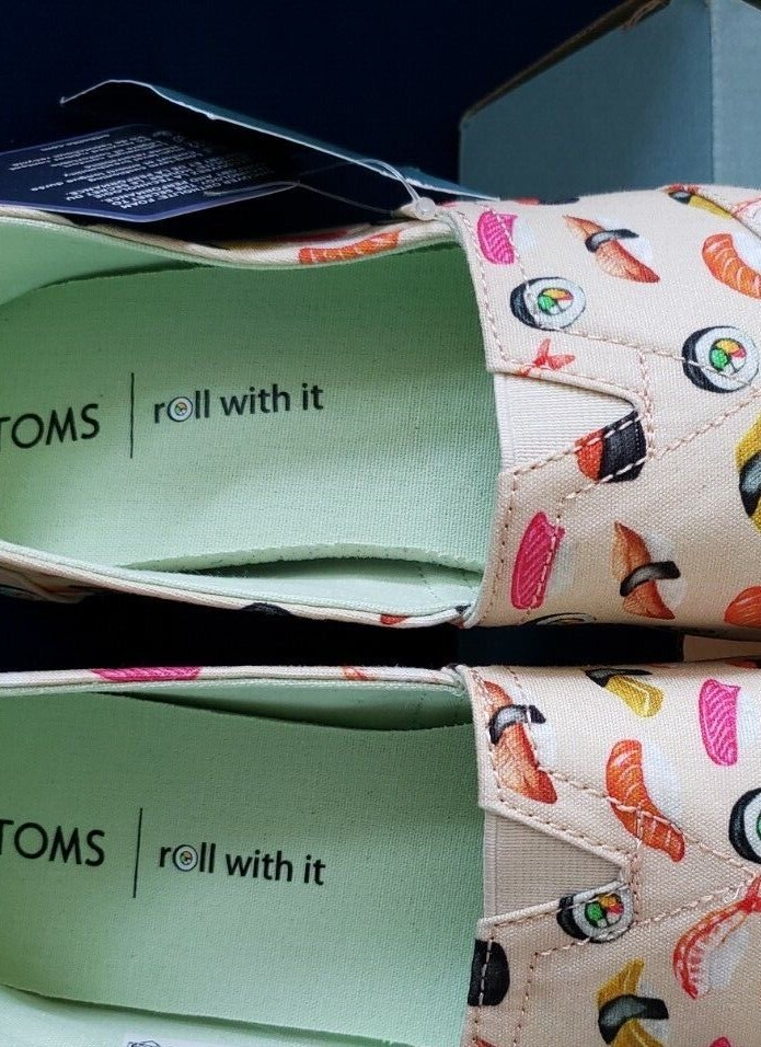 BNIB TOMS Alpargata Women’s Woman Ladies Sushi Dinner Print shoes size