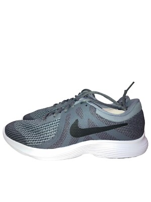 nike revolution 4 grey