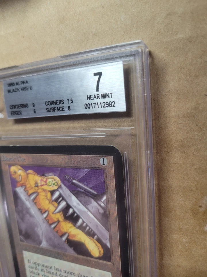 Black Vise ALPHA Magic MTG Beckett Graded 7 NM Near Mint BGS Uncommon English - Image 3 of 4