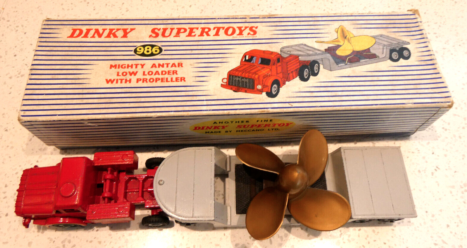 Dinky 986, Antar Low Loader With Propeller - Free Price Guide & Review