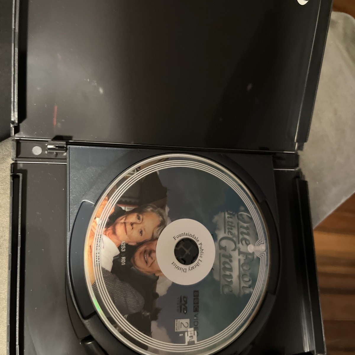 (未使用･未開封品)One Foot in the Grave: Season 6 [DVD] Amazon.com: One Foot in the Grave: Season 6 (DVD) : Various