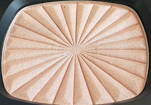 BARE ESCENTUALS bareMinerals Ready Luminizer IL PRIMO BACIO 0,15 once 4,5 g NUOVO - Foto 4 di 5