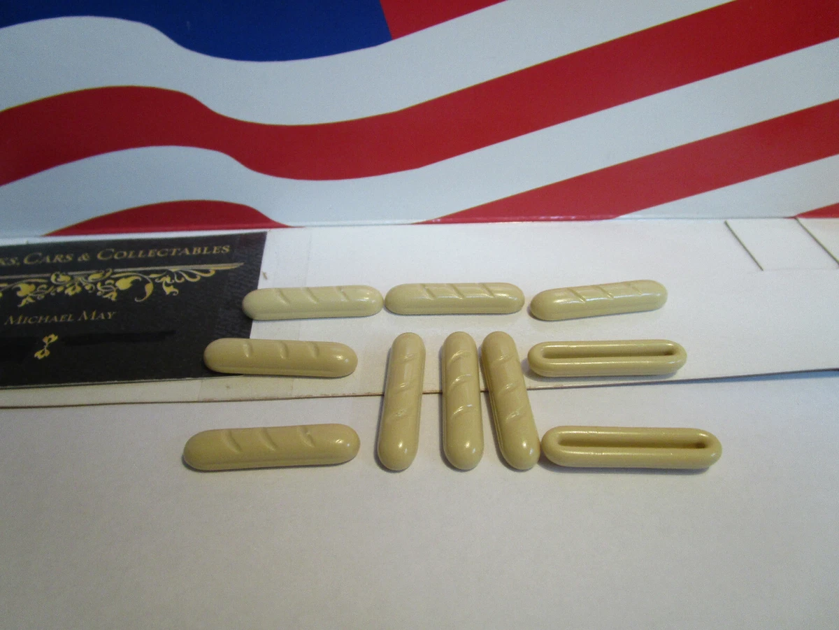Lego CITY ANYTHING (10) LOAFS OF BREAD FOOD, MINIFIGURE,UNTENSIL