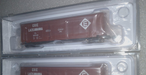 Spur N Atlas #500056 50' GA RBL Box Car Eric Lackawanna. Geschlitzt 1/3 Preis | Zustand: New