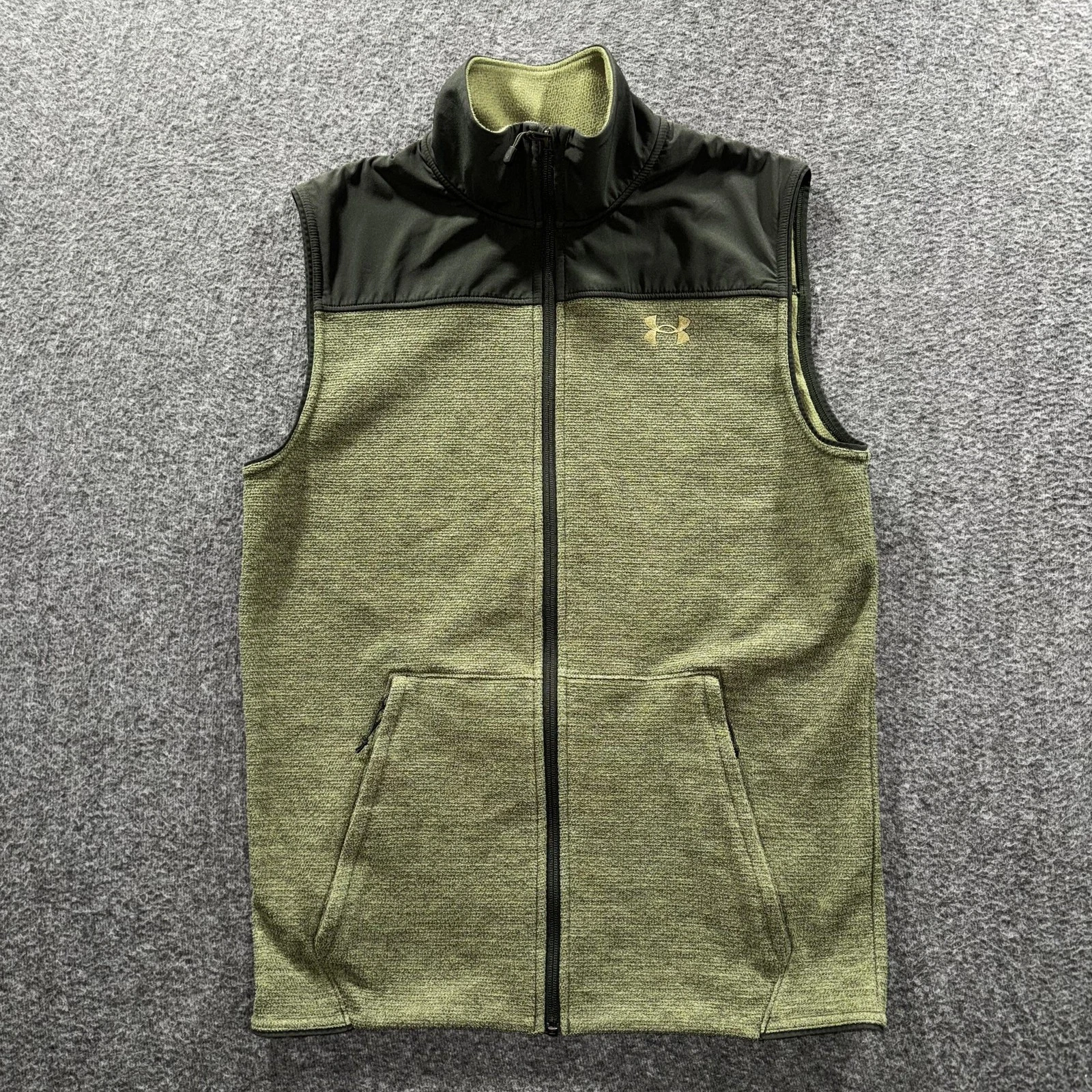 Under Armour Vest Mens Medium Green ColdGear Fleece Thermal Full Zip 1356291
Opens in a new window o