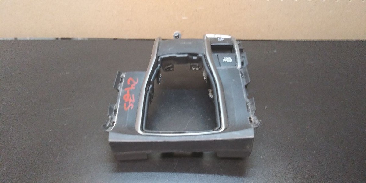 17 18 19 20 HONDA CIVIC MANUAL SHIFTER BEZEL OEM 77296-TBF-A01ZC