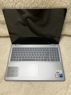 Dell Inspiron 16 5640 Ice Blue Laptop i7 16GB 1TB SSD 16