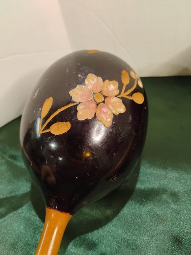 Vintage Mexican Maracas Hand Carved And painted design Purple - Picture 3 of 8