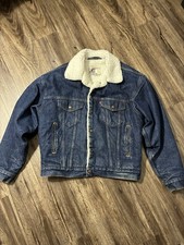 Vintage Levi  s 90  s Sherpa Lined Denim Jacket 70609