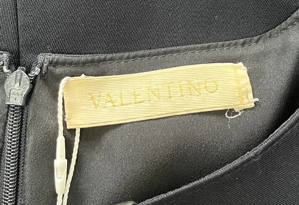 Vestido recto drapeado con volantes de lana/seda manga 3/4 azul marino Valentino ALTERED talla 12 Foto 4 de 4