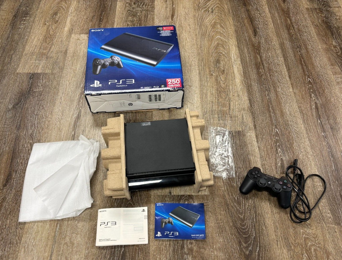 Sony PlayStation 3 PS3 Super Slim 250GB CECH-4201B Console Sony PlayStation 3 PS3 Super Slim 250GB CECH-4201B Console