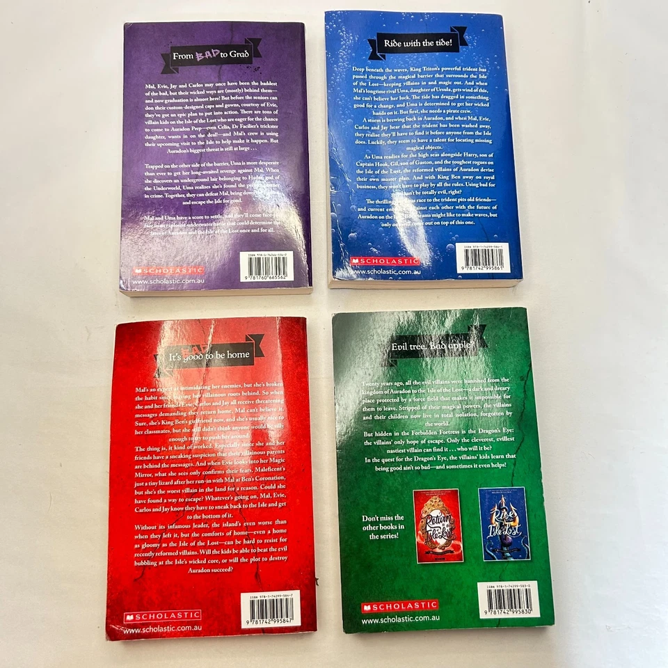 4x Descendants Series Books Bundle by Melissa De La Cruz (Paperbacks 2018/19) — 第 2/4 张图片