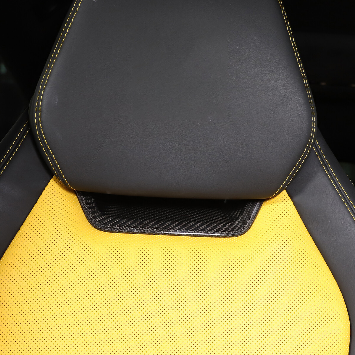 Real Carbon Fiber Seat Headrest Front Cover For Lamborghini URUS 2018-2023
