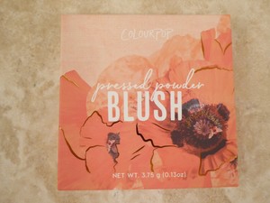 colourpop outta sight