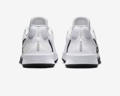 Nike Sabrina 2 TB White Black HF3234-100 Sz 10.5 Women = Sz 9