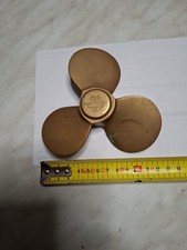 FERMACARTE FORMA DI ELICA IN BRONZO 1991