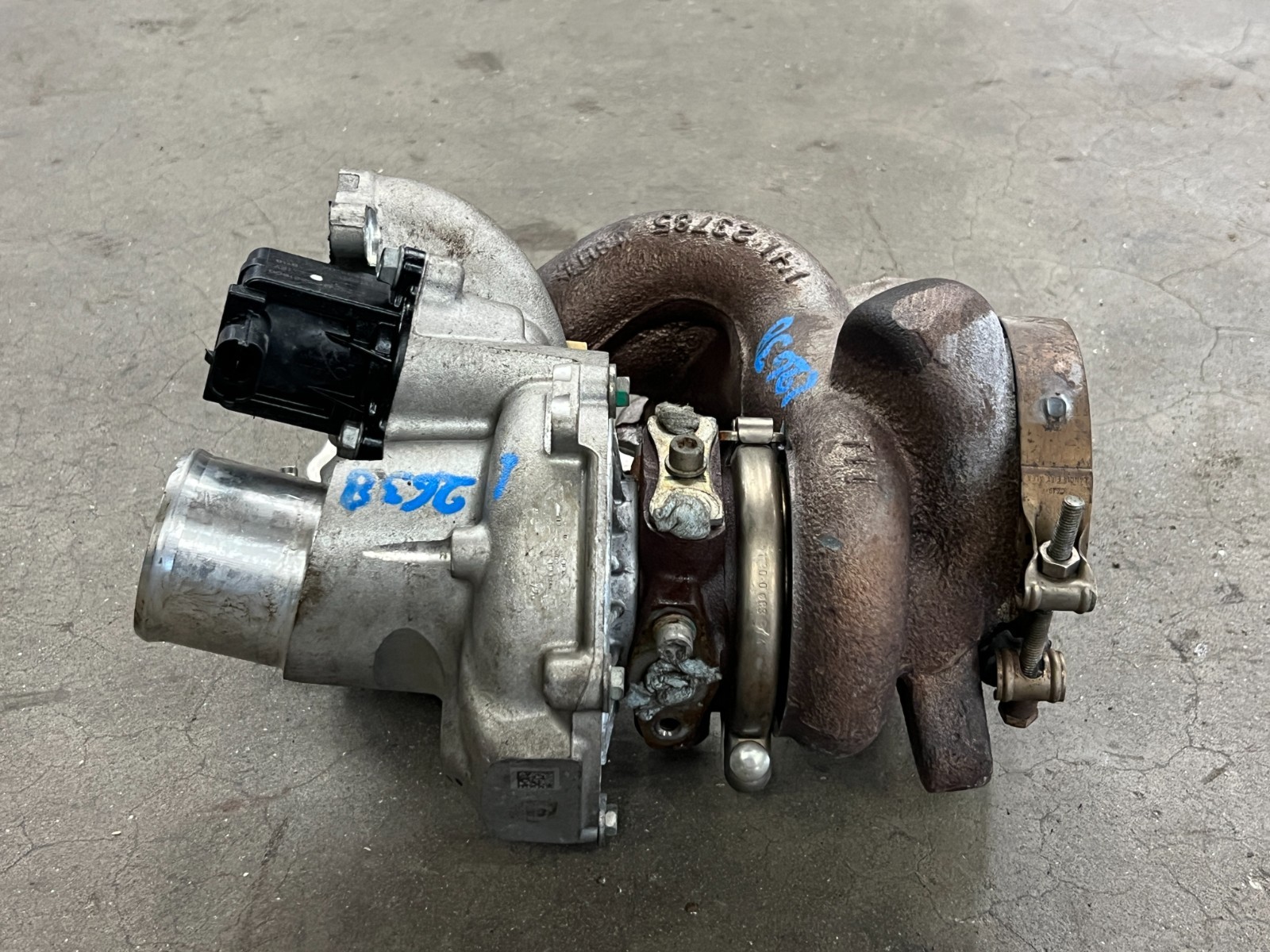 ⭐14-17 MASERATI QUATTROPORTE 3.0L LEFT SIDE ENGINE  TURBO CHARGER OEM LOT2638