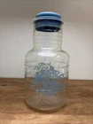 VTG Pyrex Cornflower Country Blue Basket 7520 Juice Glass Carafe Pitcher 2qt.
