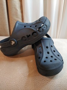 silver mid block heels