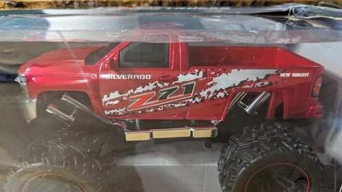 New Bright Red Chevy Silverado Z71 - R/C Radio Control #1688 Brand New in Box - Picture 2 of 6