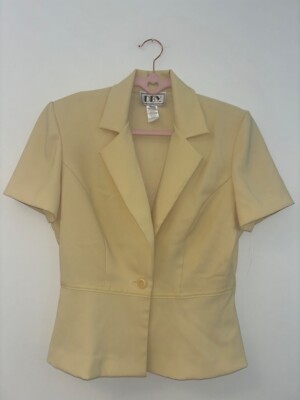 DBY Size 7/8 women s med Suit Top Floral Yellow Buttons #S2