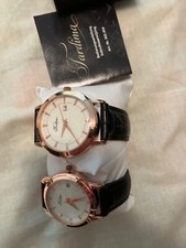 Partner-Uhren-Set mit Lederarmband