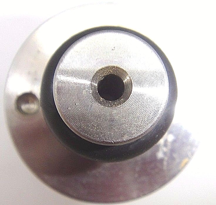 NEW GENUINE / OEM MR560127 E1T18871 FUEL RAIL PRESSURE SENSOR for 