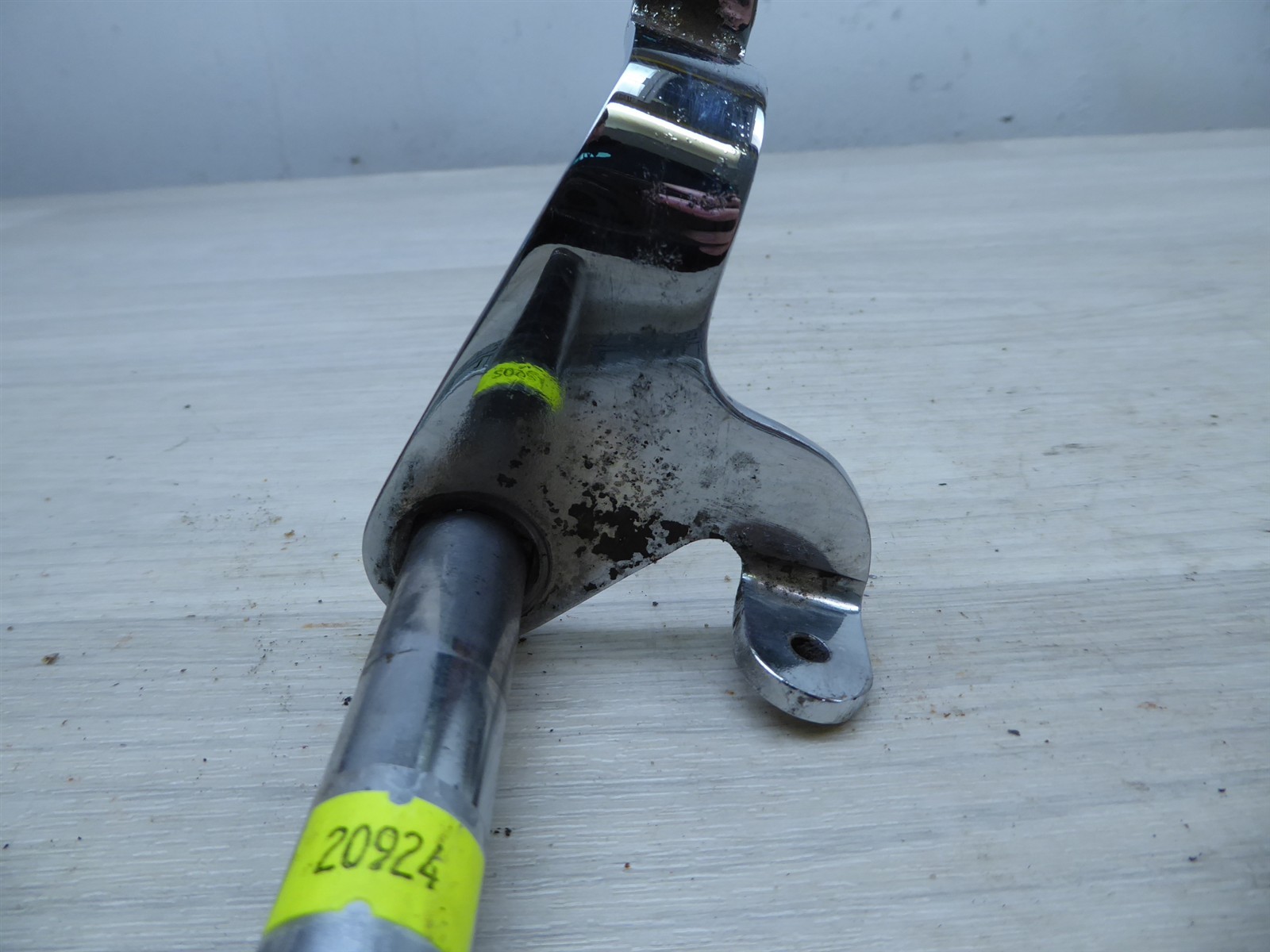 1974 Harley Sportster XL1000 S20924. rear brake linkage bar rod