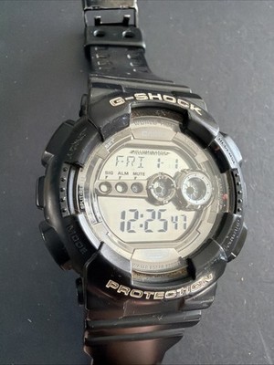Vintage Casio G-Shock GD-100BW-1 Garish Black Silver Mirror Dial Digital - WORKS
