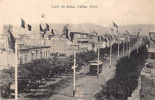 CALLAO, PERU ~ CALLE DE LIMA & TROLLEY OVERVIEW, Pub. SABLICH ~ used 1910s