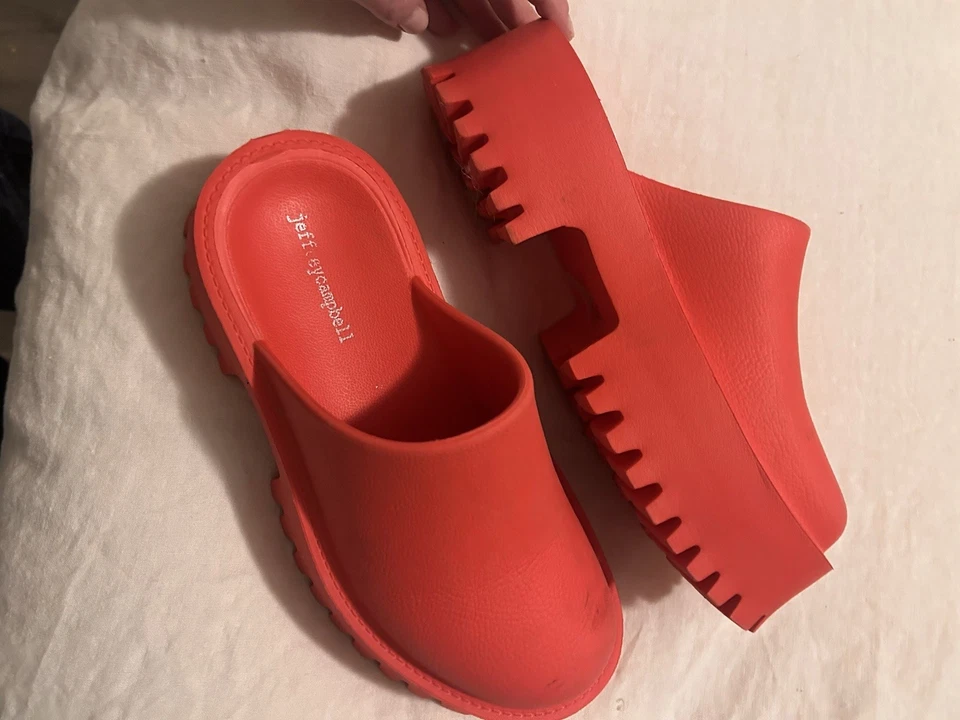 Zuecos Jeffrey Campbell Gruesos Plataforma Rojo Sin Cordones | Etiquetado Talla: 7 Foto 2 de 4