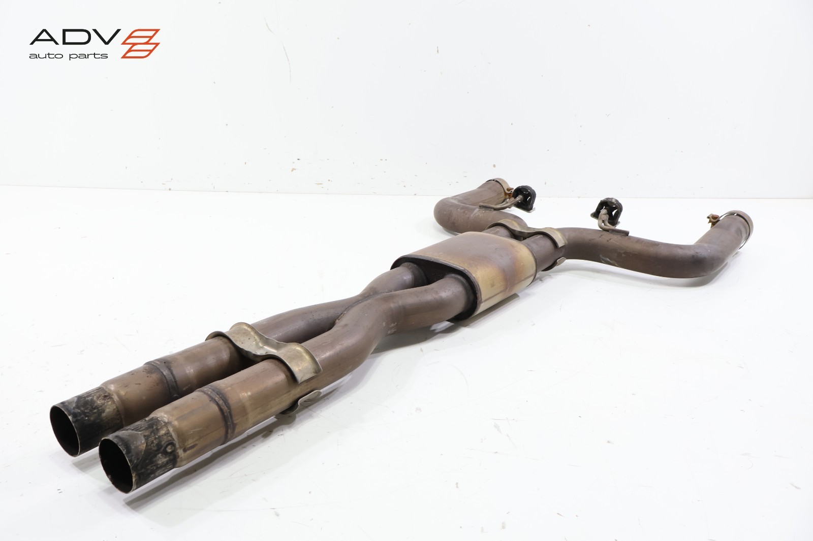 2014 - 2020 MASERATI GHIBLI 3.0L EXHAUST CENTER MUFFLER RESONATOR PIPE OEM