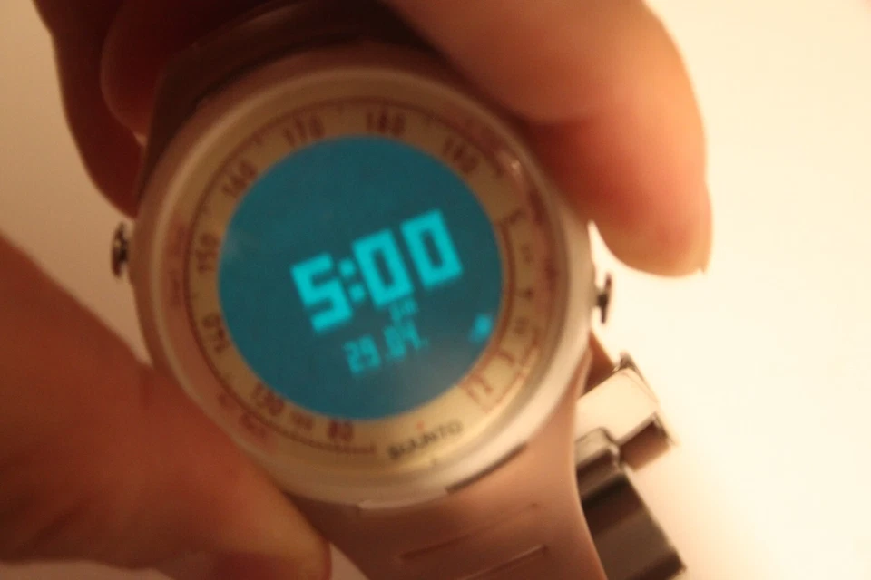 Suunto T3 Watch - Pink - Image 4 of 4