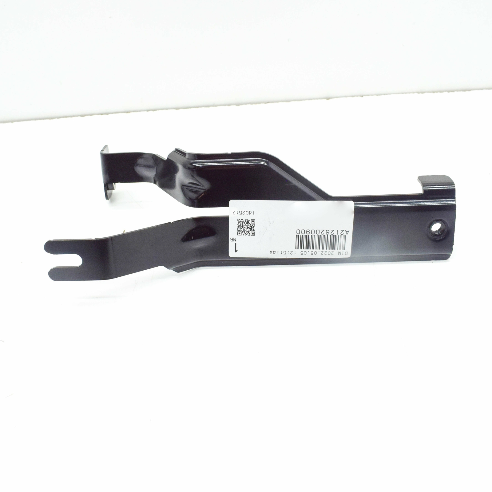 OEM MERCEDES BENZ E W212 RADIATOR SUPPORT BRACKET A2126200900 