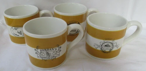WILLIAMS SONOMA GOLD & WHITE STAMPED ENGLISH GOURMET COFFEE MUG - SET OF 4