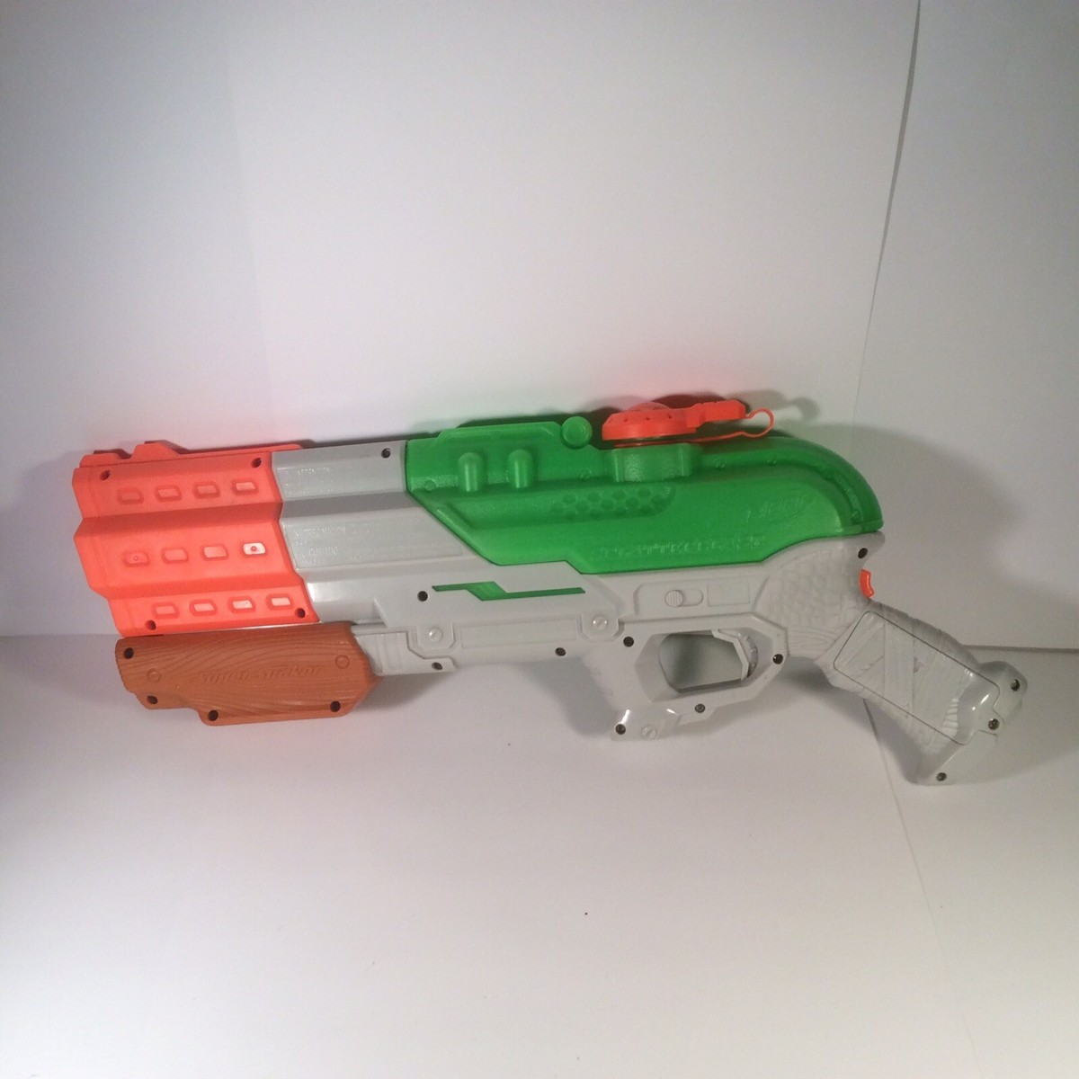 Hasbro Nerf まとめ売り Set of Nerf: 8 Blasters and 9 Attachments, 6 magazines | eBay