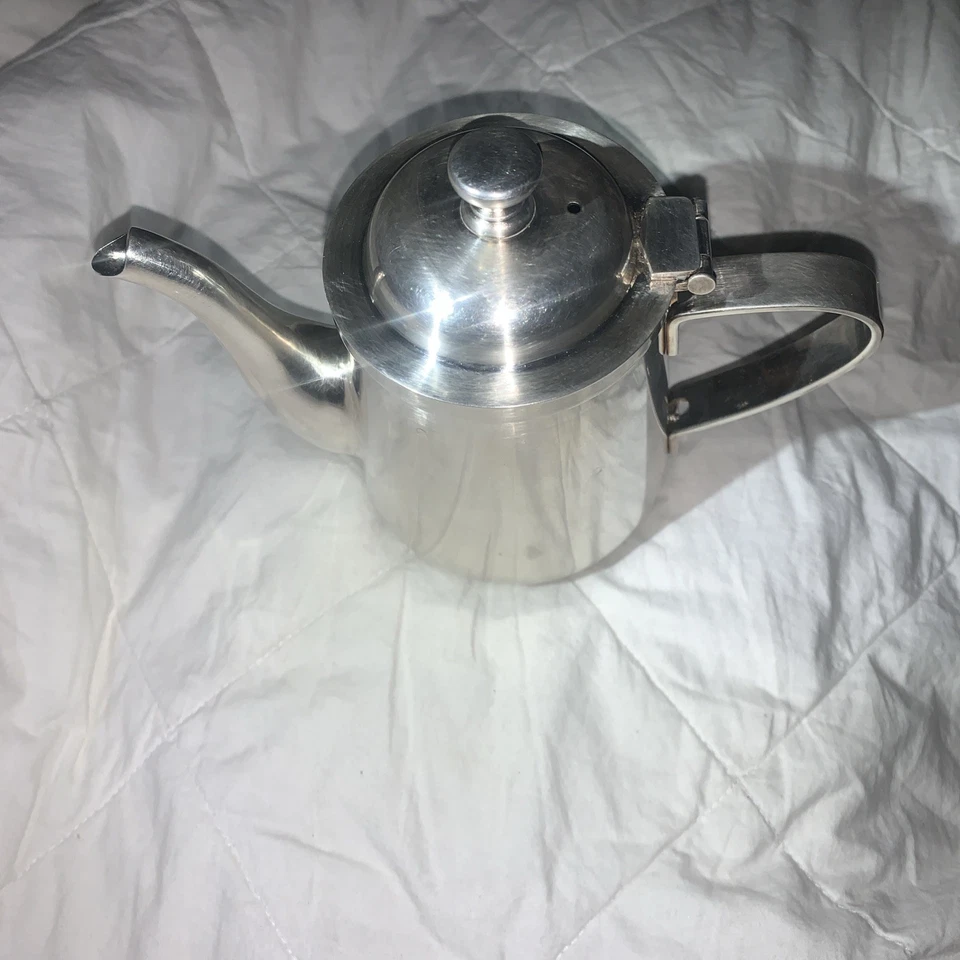 Mini tetera o crema de plata de ley DJ Japón (365 g)  Foto 4 de 4