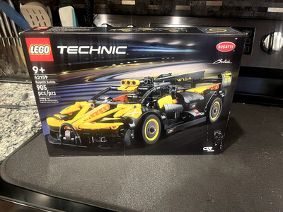 LEGO Technic Bugatti Bolide 42151 905 PCS New In Box