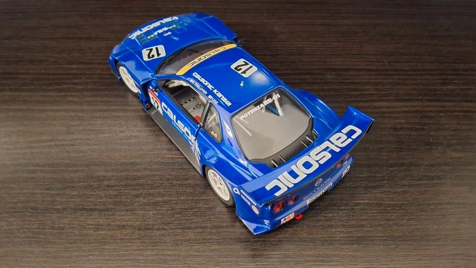 Nissan Skyline Calsonic - 1:24 - Muscle Machines - Immagine 3 di 4