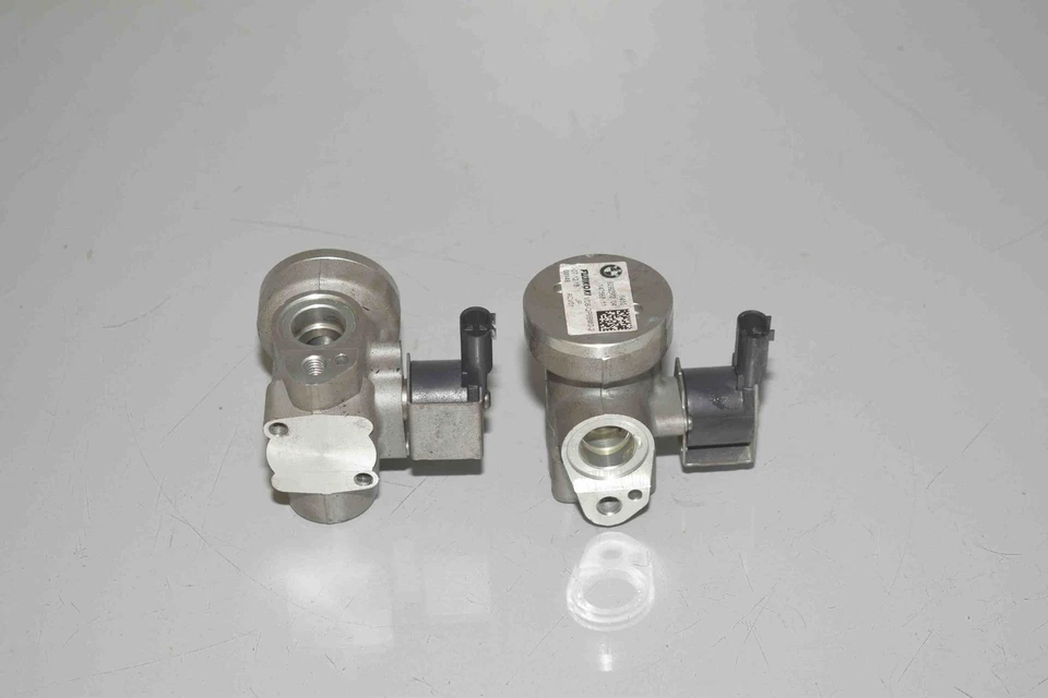 BMW I01 i3 Electric Set Refrigerant Shut-Off 9292572 9292573 - Image 2 of 4