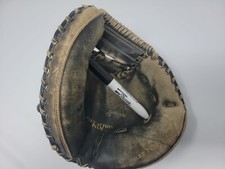 Easton Competitor Series EX210B Catchers Glove Right Hand Thrower