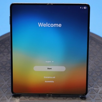 Samsung Galaxy Z Fold5 - 256 GB - Icy Blue (Unlocked)