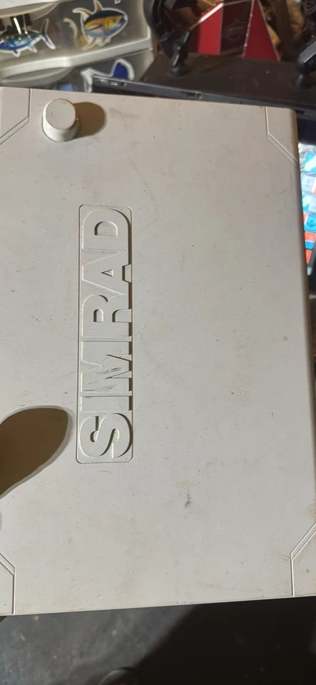 Simrad NSS12 Evo3 Chartplotter Fishfinder GPS Multifunction Display – Tested - Image 2 of 4